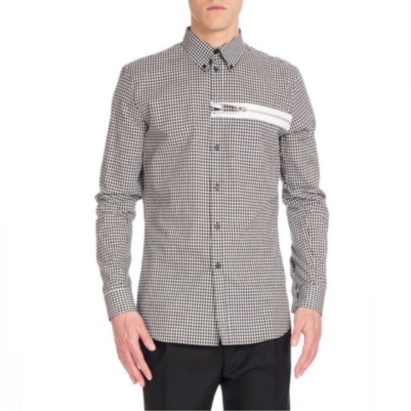 GIVENCHY
Buffalo Check Sport Shirt with Zipper Size L - Picture 1 of 3